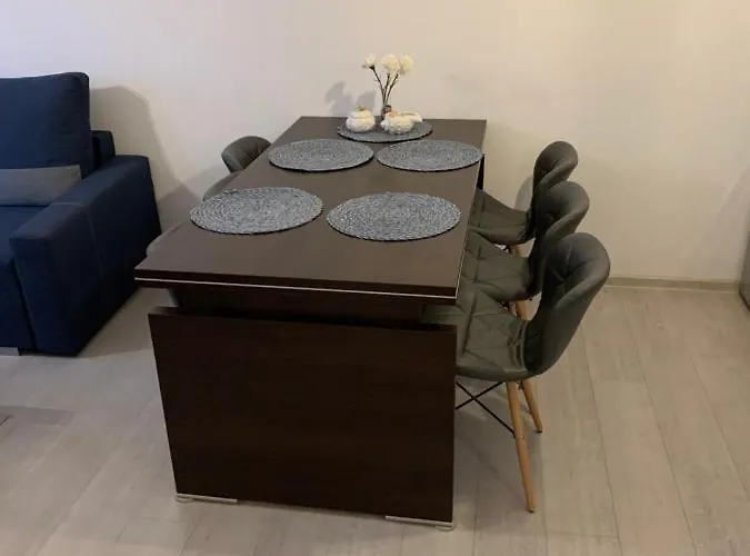 Admiralski דירה קולובז'ג